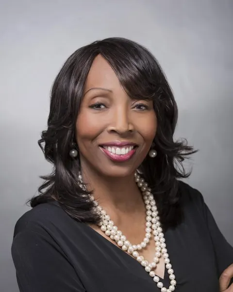 Karynthia Phillips
