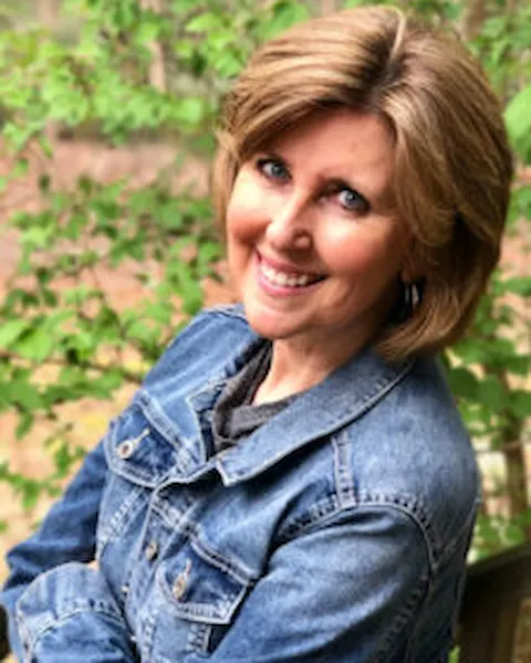 Leigh Ann Thomas