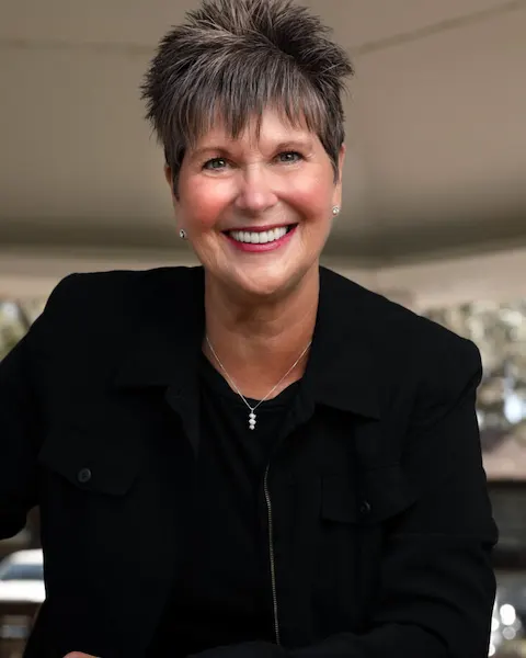 Margaret (Peg) Arnold
